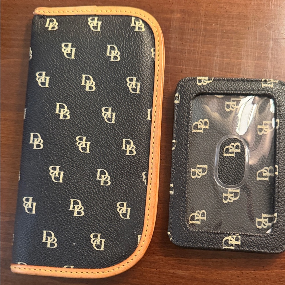 Black and Tan ID holder and eye glasses holder